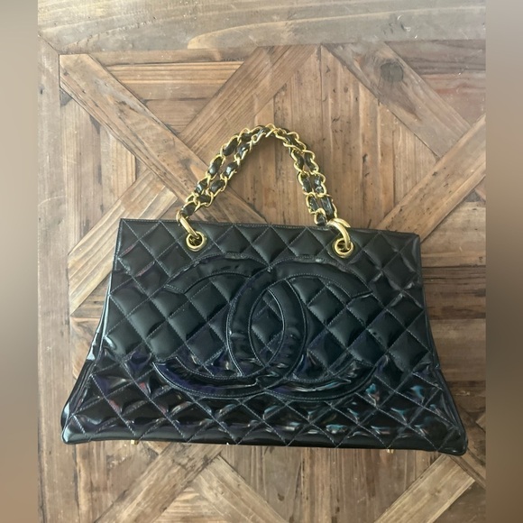 Chanel Vintage Bag - Picture 10 of 11